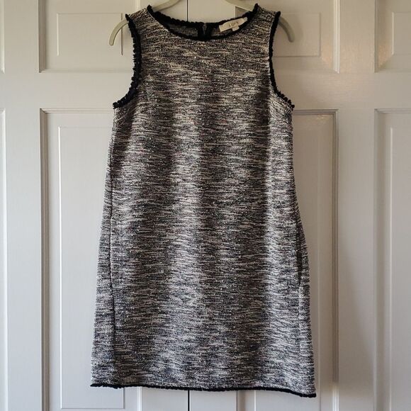LOFT SHIFT DRESS JUMPER SIZE MEDIUM TEXTURED BLACK CREAM WHITE KNIT OFFICE WORK - Picture 1 of 10